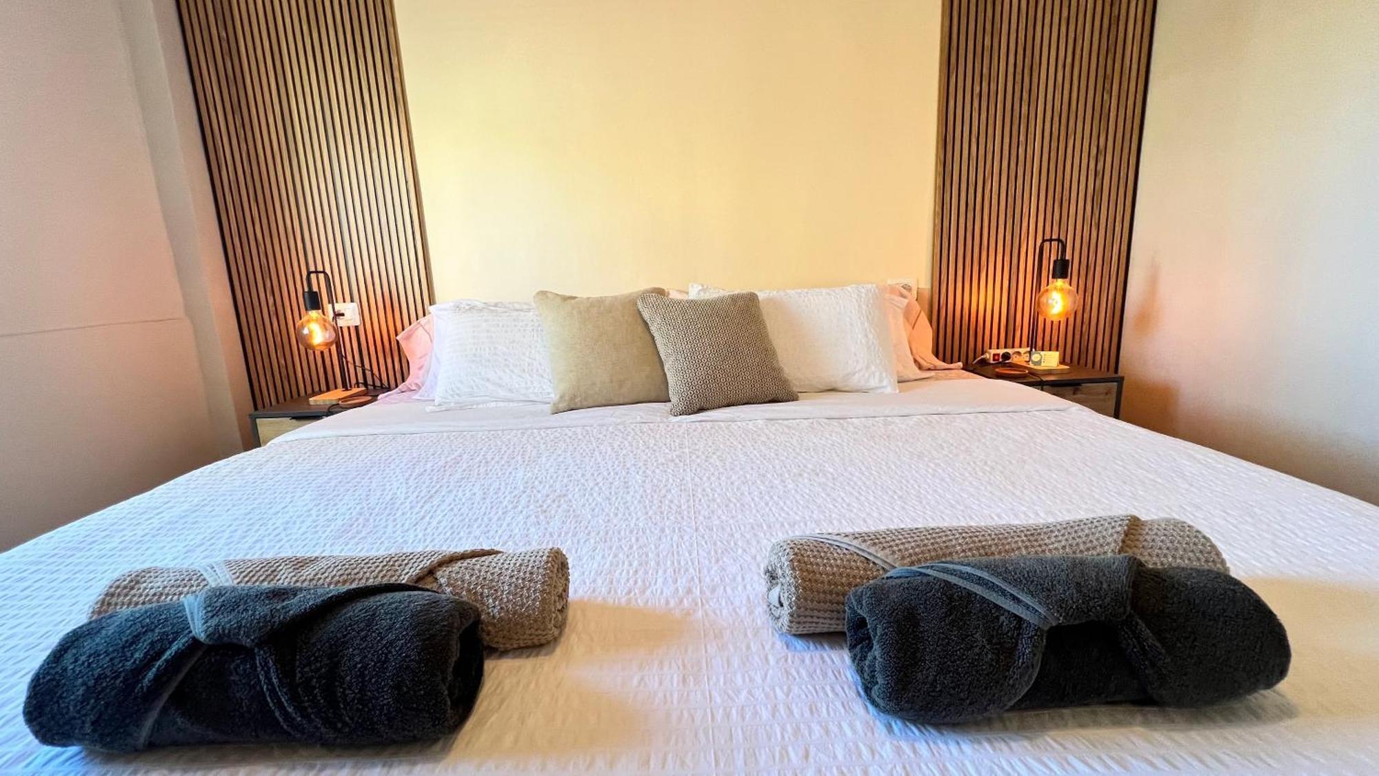 Alcamar Brand Apartment With 2 Bedroom And Private Bathroom Near The Sea! Alcalá la Real Esterno foto